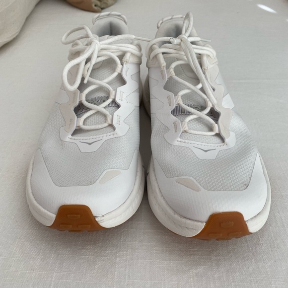 HOKA transport shoes - Picture 2 of 9